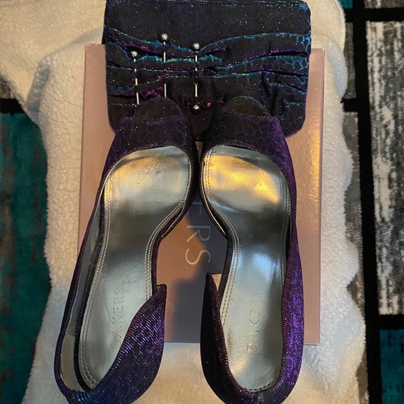 Shoes (iridescent) - Picture 1 of 4